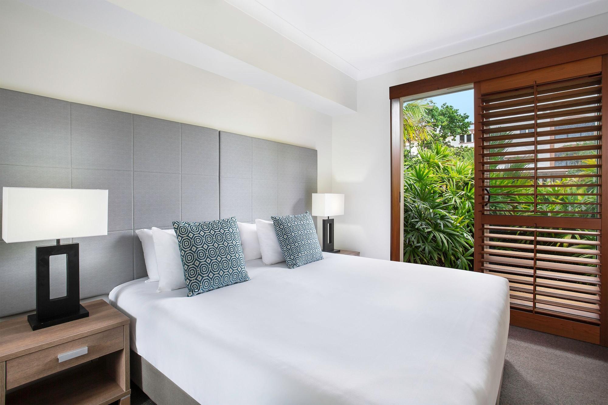 Mantra Aqueous On Port Lejlighedshotel Port Douglas Eksteriør billede