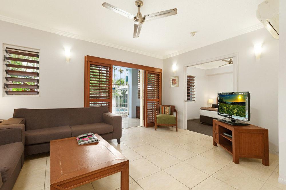 Mantra Aqueous On Port Lejlighedshotel Port Douglas Eksteriør billede