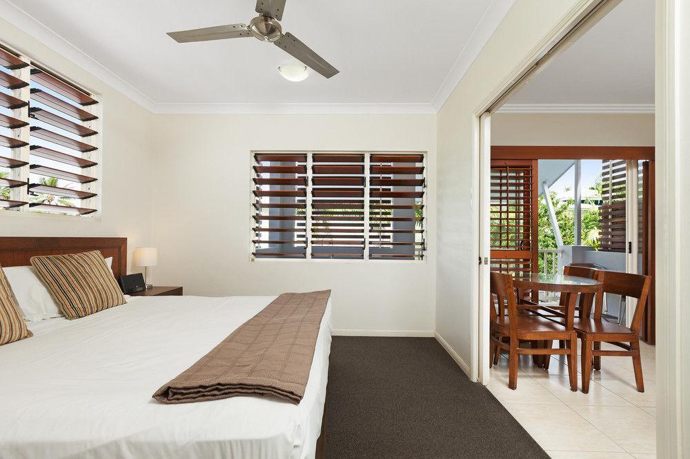 Mantra Aqueous On Port Lejlighedshotel Port Douglas Eksteriør billede