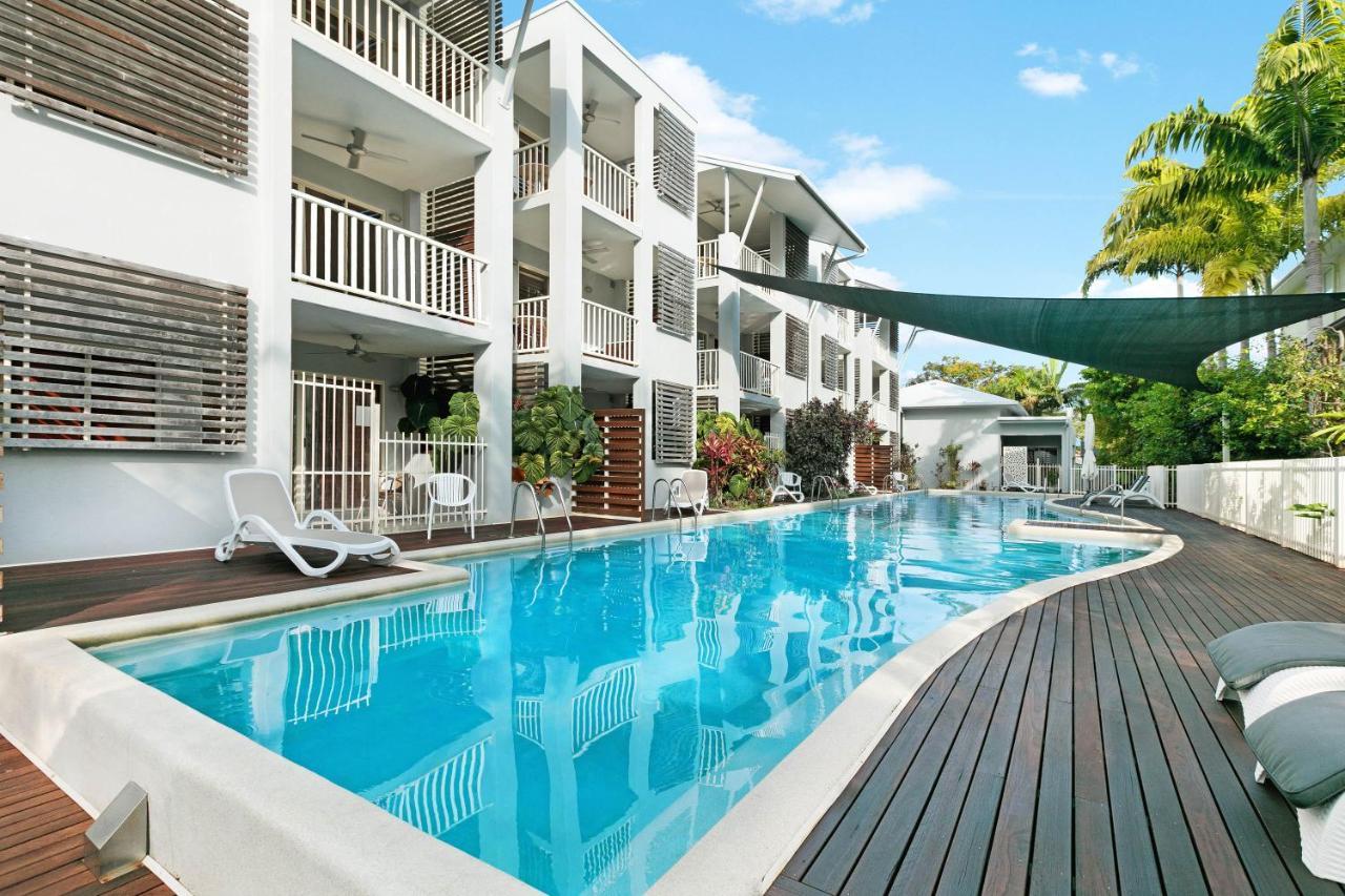 Mantra Aqueous On Port Lejlighedshotel Port Douglas Eksteriør billede