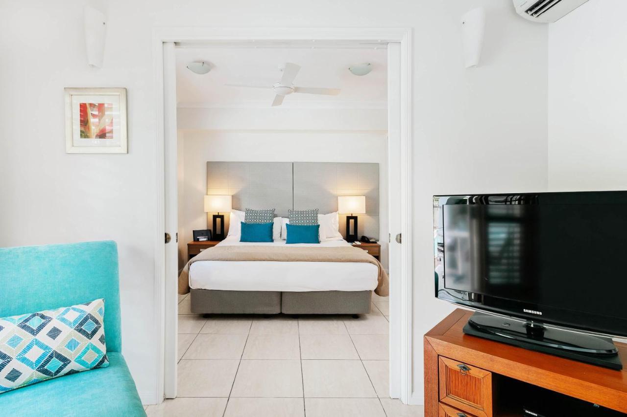 Mantra Aqueous On Port Lejlighedshotel Port Douglas Eksteriør billede